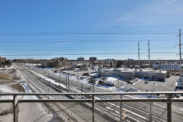lph7 - 1730 Eglinton Ave E, Condo with 1 bedrooms, 1 bathrooms and 1 parking in Toronto ON | Image 11