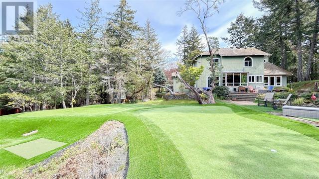 880 Hackamore Dr, House detached with 5 bedrooms, 3 bathrooms and 8 parking in Metchosin BC | Image 35