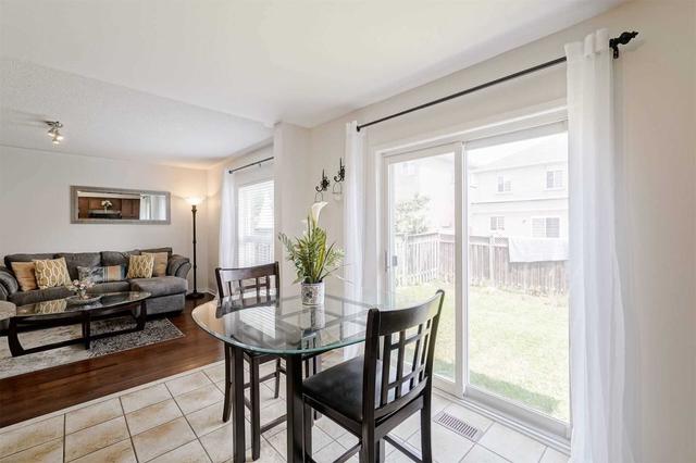 150 Dells Cres, House semidetached with 3 bedrooms, 3 bathrooms and 3 parking in Brampton ON | Image 7
