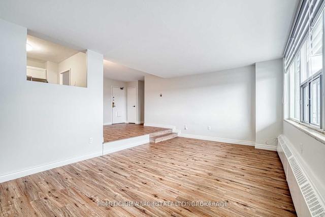910 - 20 Forest Manor Rd, Condo with 2 bedrooms, 1 bathrooms and 1 parking in Toronto ON | Image 17