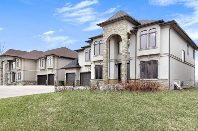 338 Benson Crt, House detached with 5 bedrooms, 4 bathrooms and 9 parking in Amherstburg ON | Image 23