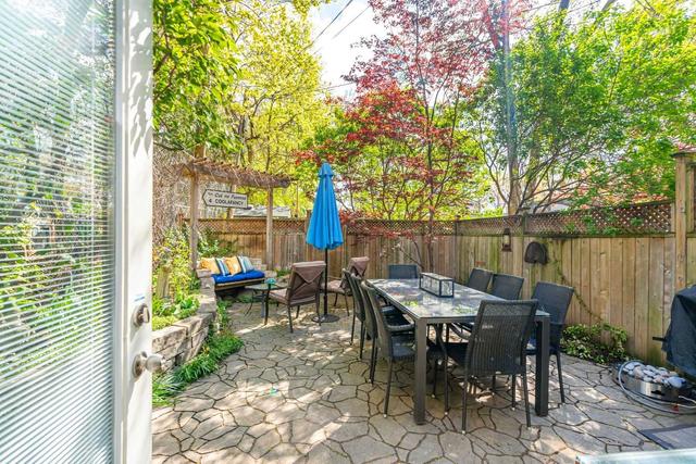 21 Laurier Ave, House attached with 3 bedrooms, 2 bathrooms and 0 parking in Toronto ON | Image 3