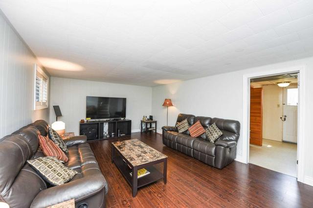1080 Manorwood Dr, House detached with 3 bedrooms, 2 bathrooms and 5 parking in Burlington ON | Image 14