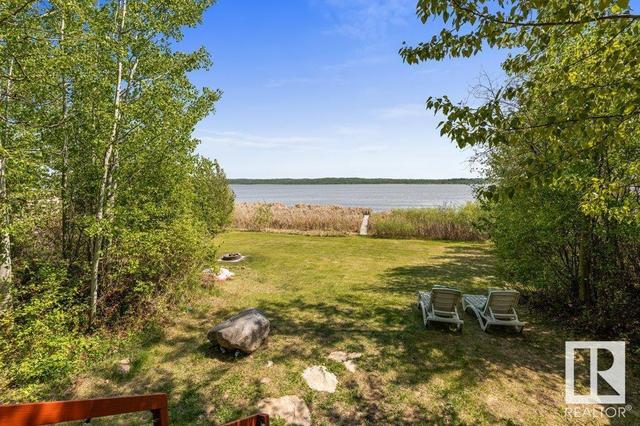 6507 Shedden Drive, House detached with 2 bedrooms, 2 bathrooms and 4 parking in Sunrise Beach AB | Image 52