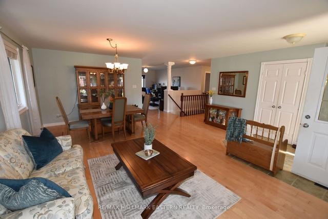 1243 Melody Cres, House detached with 2 bedrooms, 3 bathrooms and 6 parking in Peterborough ON | Image 26