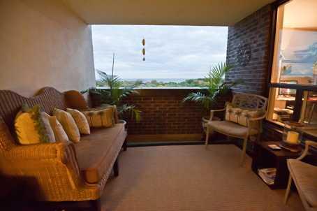 909 - 1535 Lakeshore Rd E, Condo with 3 bedrooms, 2 bathrooms and 2 parking in Mississauga ON | Image 6