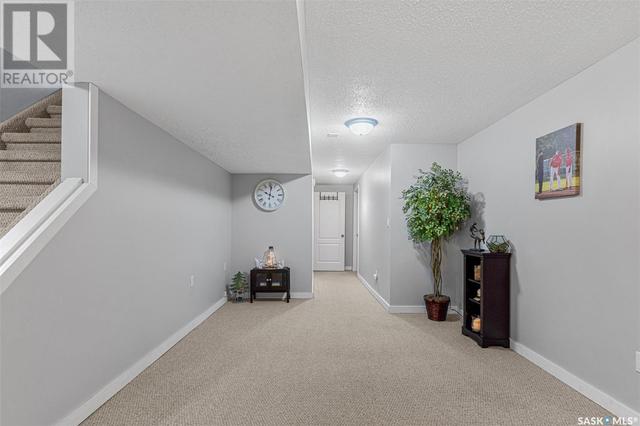 2501 Cumberland Avenue S, House detached with 5 bedrooms, 2 bathrooms and null parking in Saskatoon SK | Image 20