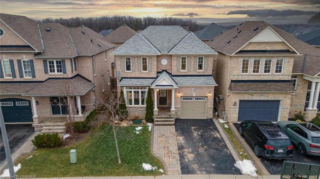 3292 Skipton Lane, House detached with 3 bedrooms, 3 bathrooms and 3 parking in Oakville ON | Image 2