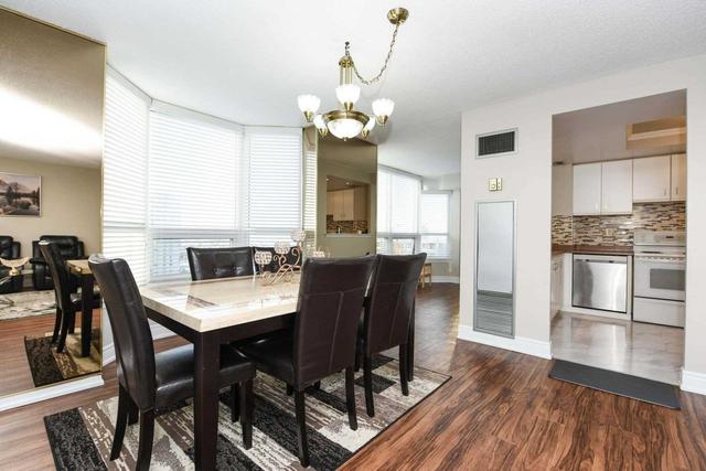 1901 - 8 Lisa St, Condo with 2 bedrooms, 2 bathrooms and 1 parking in Brampton ON | Image 4
