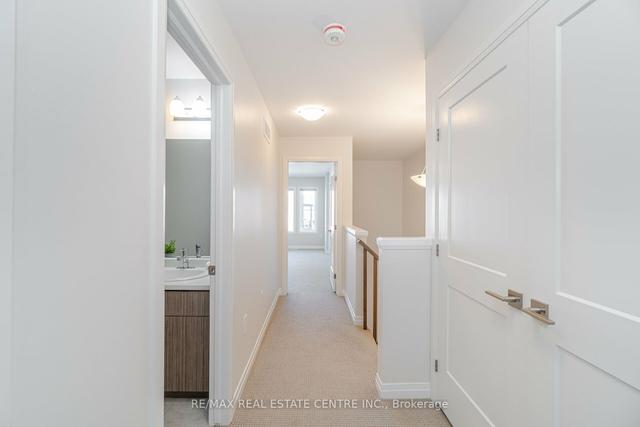 48 - 30 Times Square Blvd, House attached with 3 bedrooms, 4 bathrooms and 2 parking in Hamilton ON | Image 6
