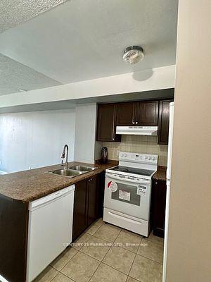609 - 220 Forum Dr, Condo with 2 bedrooms, 2 bathrooms and 1 parking in Mississauga ON | Image 6