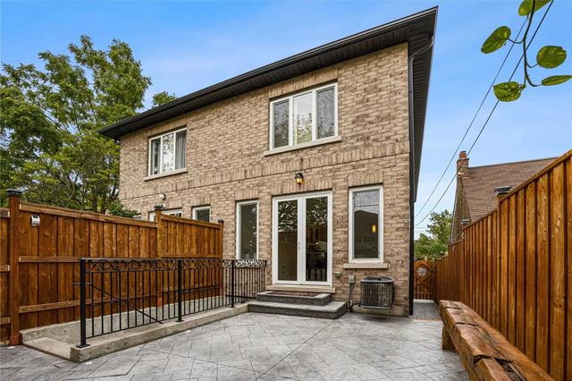 1878-a Keele St W, House semidetached with 3 bedrooms, 4 bathrooms and 4 parking in Toronto ON | Image 25