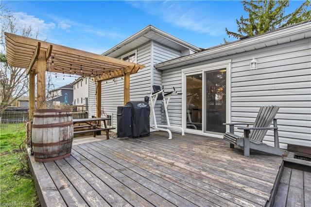 849 Queen Street, House detached with 3 bedrooms, 2 bathrooms and 4 parking in Gananoque ON | Image 28