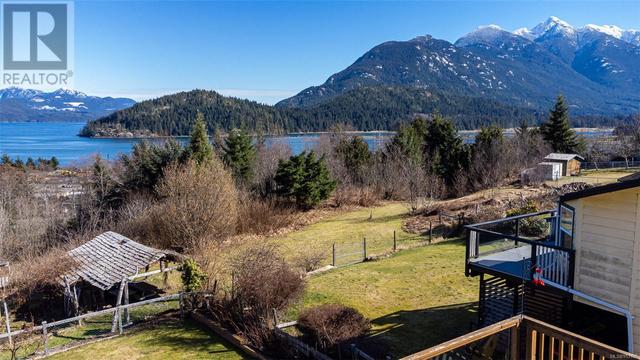 111 Seaview St, House detached with 3 bedrooms, 3 bathrooms and 4 parking in Sayward BC | Image 43