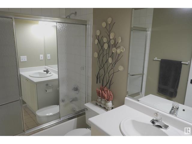 37 - 10331 106 St Nw, Condo with 1 bedrooms, 2 bathrooms and 1 parking in Edmonton AB | Image 11