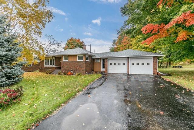 8835 93 County Rd, House detached with 3 bedrooms, 1 bathrooms and 10 parking in Midland ON | Card Image