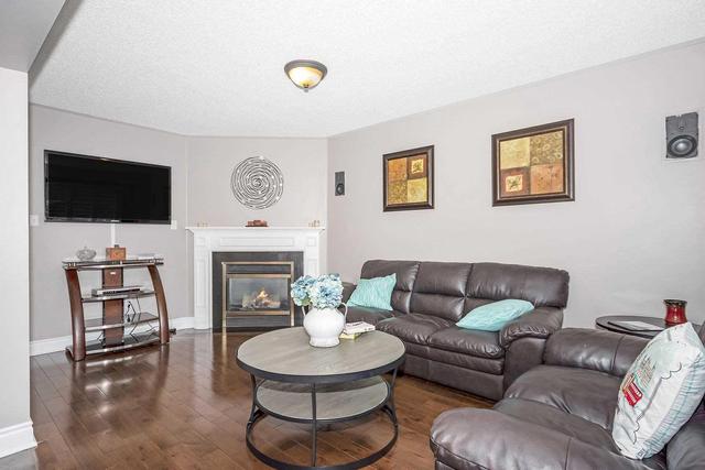 1147 Costigan Rd, House detached with 4 bedrooms, 3 bathrooms and 4 parking in Milton ON | Image 7