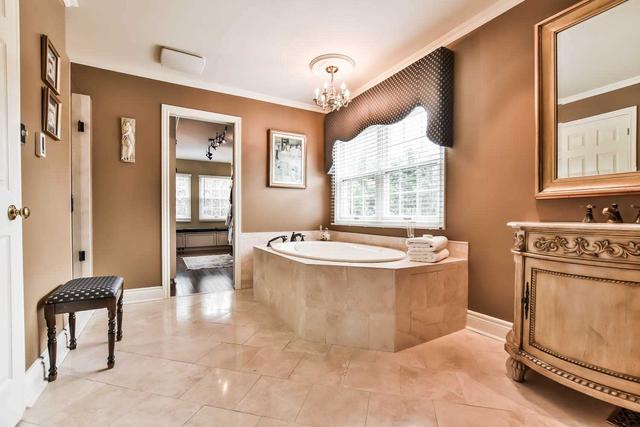 36 Wrenwood Crt, House detached with 4 bedrooms, 6 bathrooms and 8 parking in Markham ON | Image 10