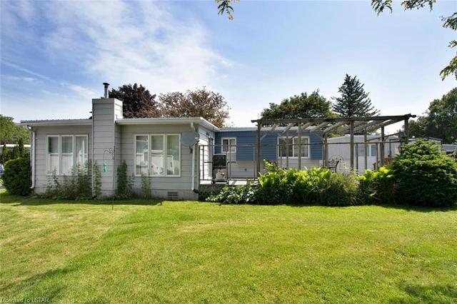 282 Pebble Beach Parkway, House detached with 3 bedrooms, 1 bathrooms and 2 parking in South Huron ON | Image 21