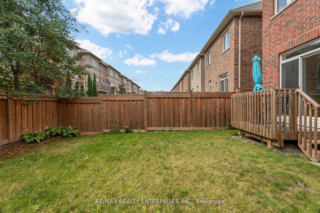 9 Erinview Terr, House detached with 4 bedrooms, 4 bathrooms and 2 parking in Toronto ON | Image 32
