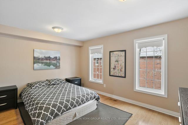 10 - 38 Hunt Ave, Townhouse with 3 bedrooms, 3 bathrooms and 2 parking in Richmond Hill ON | Image 13