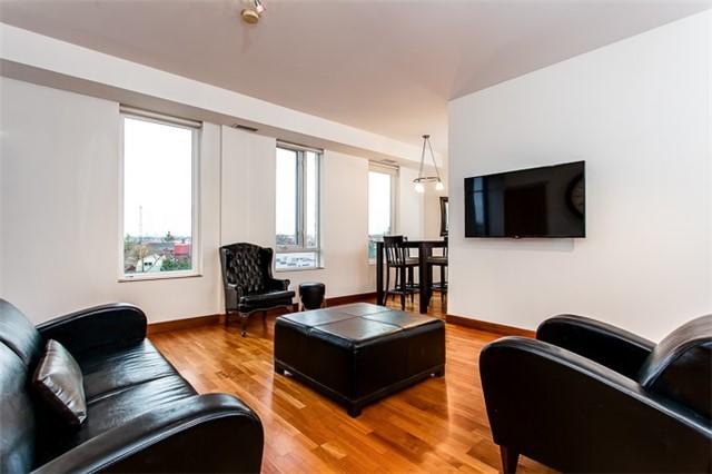 404 - 1 St John's Rd, Condo with 2 bedrooms, 1 bathrooms and null parking in Toronto ON | Image 10