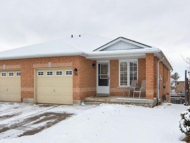 14 Trask Dr, House semidetached with 2 bedrooms, 3 bathrooms and 2 parking in Barrie ON | Image 1