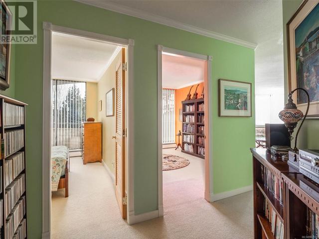 201 - 620 Toronto St, Condo with 2 bedrooms, 1 bathrooms and 1 parking in Victoria BC | Image 11