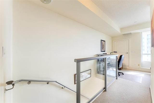 Lph 10 - 1 Avondale Ave, Condo with 1 bedrooms, 2 bathrooms and 1 parking in Toronto ON | Image 13