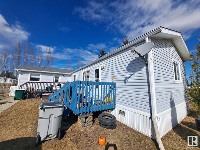 4916 50 St, House detached with 4 bedrooms, 1 bathrooms and null parking in Westlock County AB | Image 4
