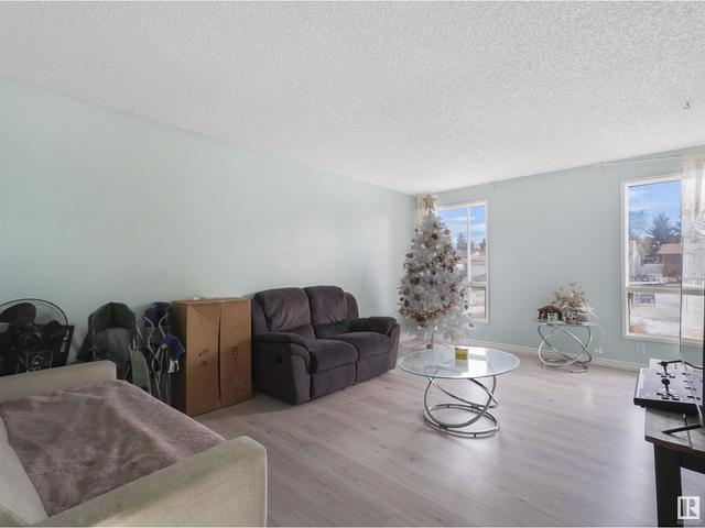 3444 42 St Nw, House detached with 2 bedrooms, 2 bathrooms and null parking in Edmonton AB | Image 13