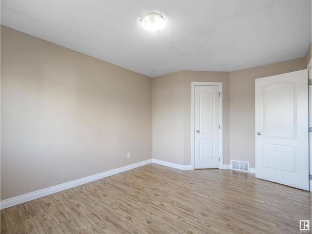 60 - 12050 17 Av Sw, House attached with 2 bedrooms, 1 bathrooms and null parking in Edmonton AB | Image 34