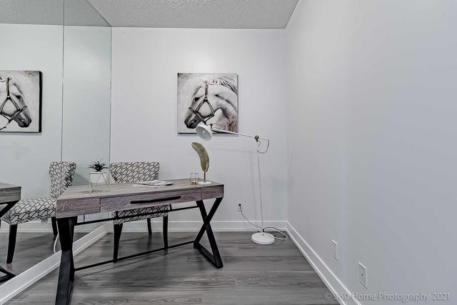 ph 1 - 6 Eva Rd, Condo with 2 bedrooms, 2 bathrooms and 2 parking in Toronto ON | Image 11