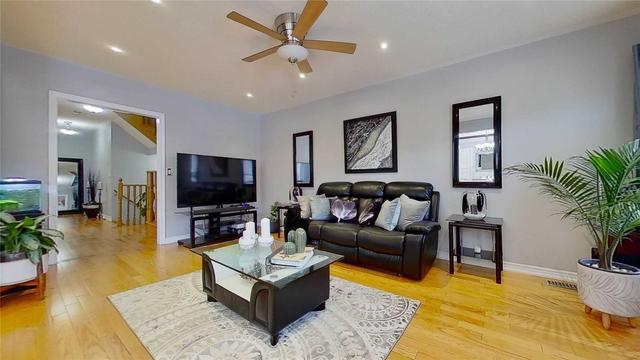 91 Norwood Ave, House detached with 4 bedrooms, 4 bathrooms and 4 parking in Vaughan ON | Image 36