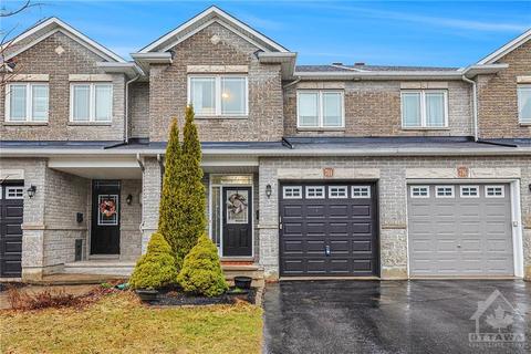 714 Regiment Avenue, Townhouse with 3 bedrooms, 4 bathrooms and 3 parking in Ottawa ON | Card Image