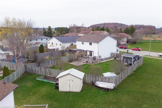 143 Dyer Court, House semidetached with 3 bedrooms, 2 bathrooms and 4 parking in Cambridge ON | Image 29