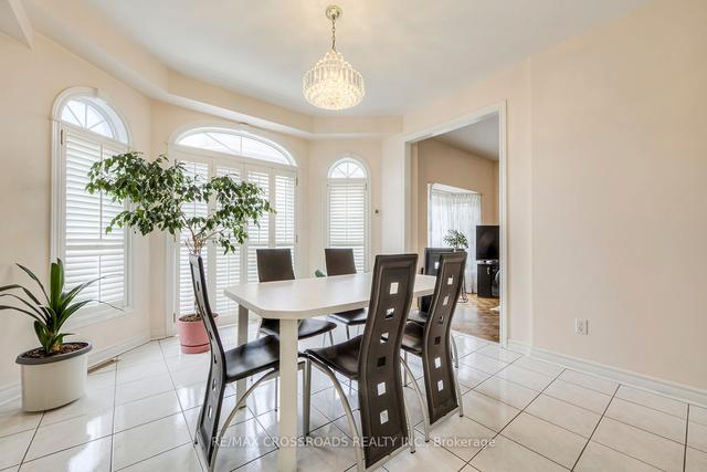 238 Highglen Ave, House detached with 4 bedrooms, 5 bathrooms and 5 parking in Markham ON | Image 10