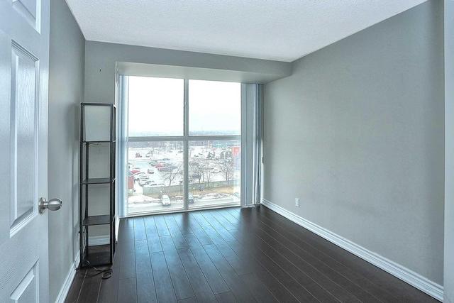 704 - 25 Trailwood Dr S, Condo with 2 bedrooms, 2 bathrooms and 1 parking in Mississauga ON | Image 10