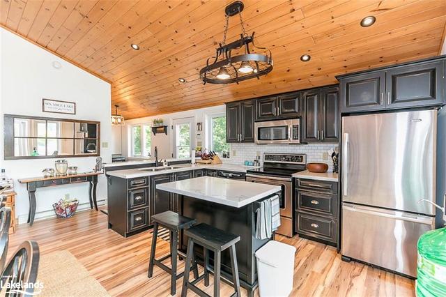 224 Island 360, House detached with 2 bedrooms, 1 bathrooms and 2 parking in Georgian Bay ON | Image 44