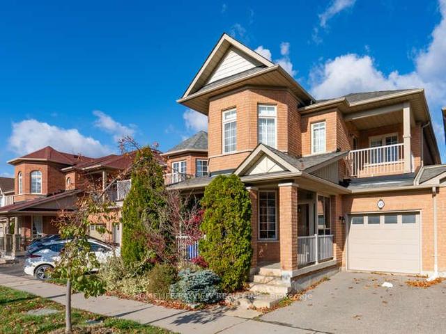 51 Waldron Cres, House semidetached with 4 bedrooms, 4 bathrooms and 2 parking in Richmond Hill ON | Image 1