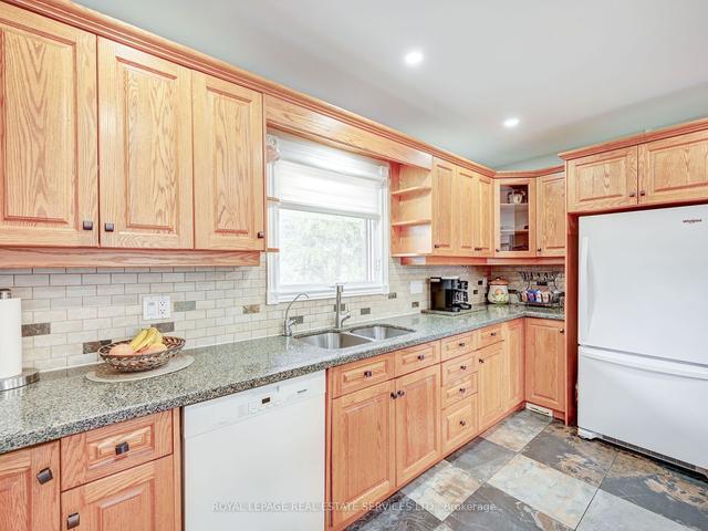 35 Peru Rd, House detached with 3 bedrooms, 2 bathrooms and 14 parking in Milton ON | Image 39