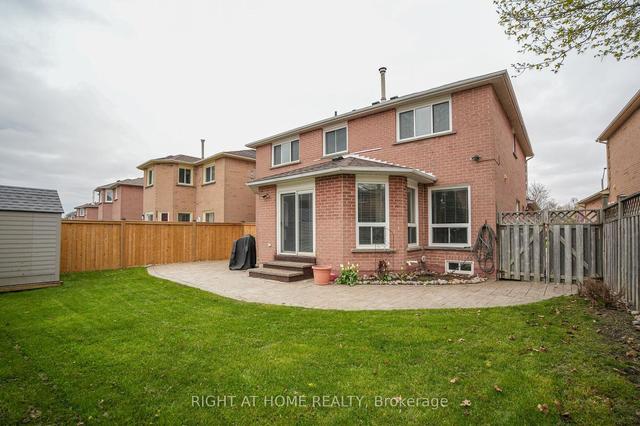 5759 Riverdale Cres, House detached with 4 bedrooms, 4 bathrooms and 4 parking in Mississauga ON | Image 31