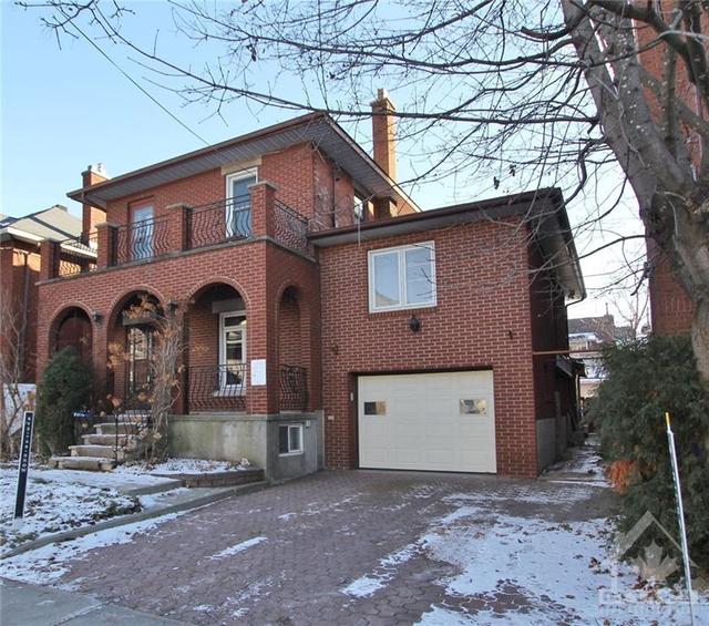 30 Foster Street, House detached with 5 bedrooms, 3 bathrooms and 3 parking in Ottawa ON | Image 1
