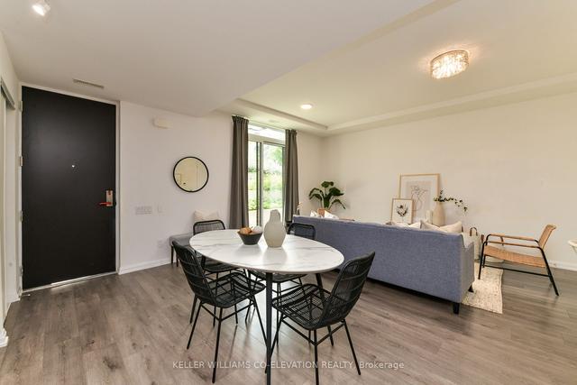 th45 - 10 Brin Dr, Townhouse with 3 bedrooms, 2 bathrooms and 1 parking in Toronto ON | Image 7