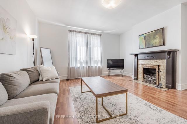 641 Bathurst St, House semidetached with 5 bedrooms, 3 bathrooms and 2 parking in Toronto ON | Image 5