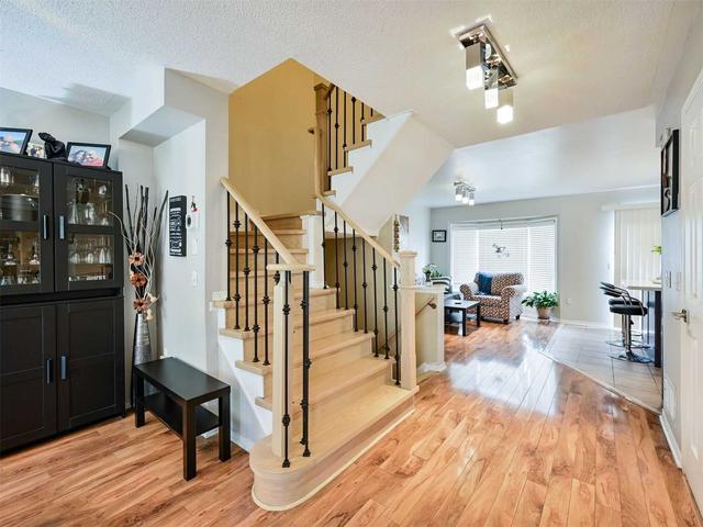 43 Nautical Dr, House semidetached with 3 bedrooms, 4 bathrooms and 5 parking in Brampton ON | Image 7