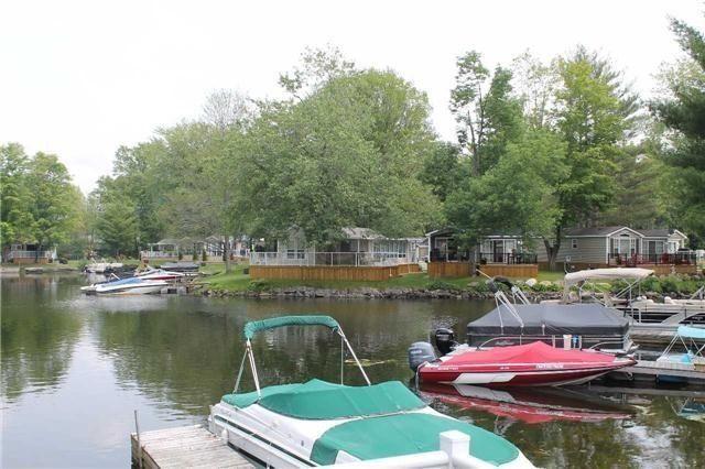 160 - 1082 Shamrock Marina Rd, Home with 2 bedrooms, 1 bathrooms and 1 parking in Gravenhurst ON | Image 8