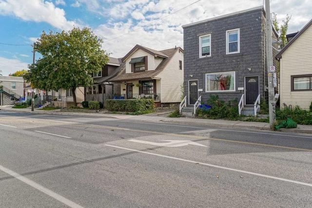 1164 Cannon St E, House detached with 4 bedrooms, 2 bathrooms and 1 parking in Hamilton ON | Image 23