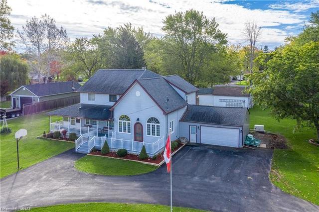 3205 Poplar Avenue, House detached with 4 bedrooms, 2 bathrooms and 12 parking in Fort Erie ON | Image 6