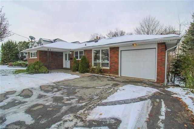 771 River Rd S, House detached with 3 bedrooms, 2 bathrooms and 3 parking in Peterborough ON | Image 37